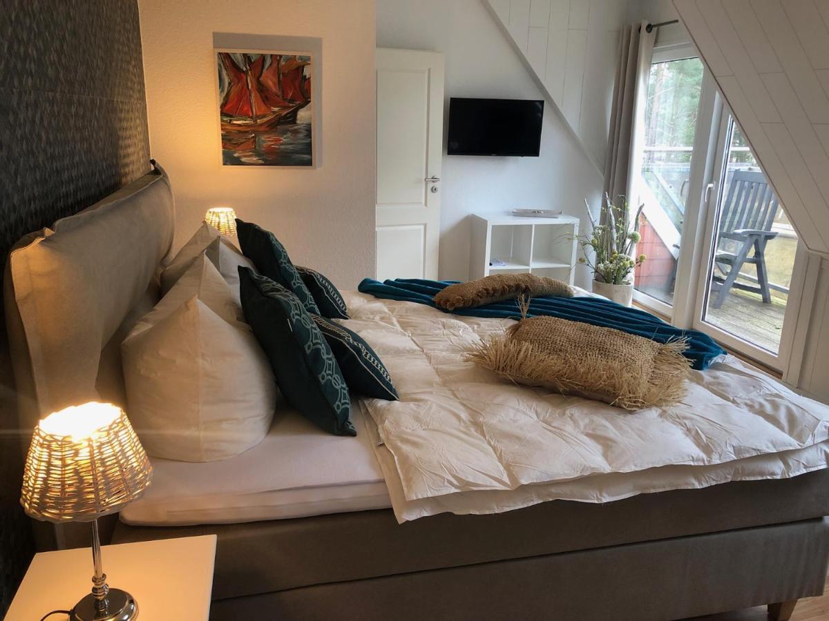 Pruchten Romantisches Ferienhaus Boddenblick Mit Sauna מראה חיצוני תמונה