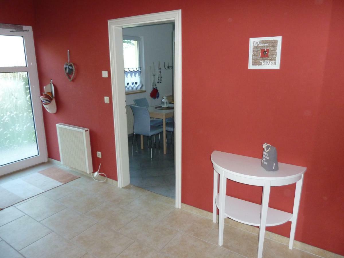 Pruchten Romantisches Ferienhaus Boddenblick Mit Sauna מראה חיצוני תמונה