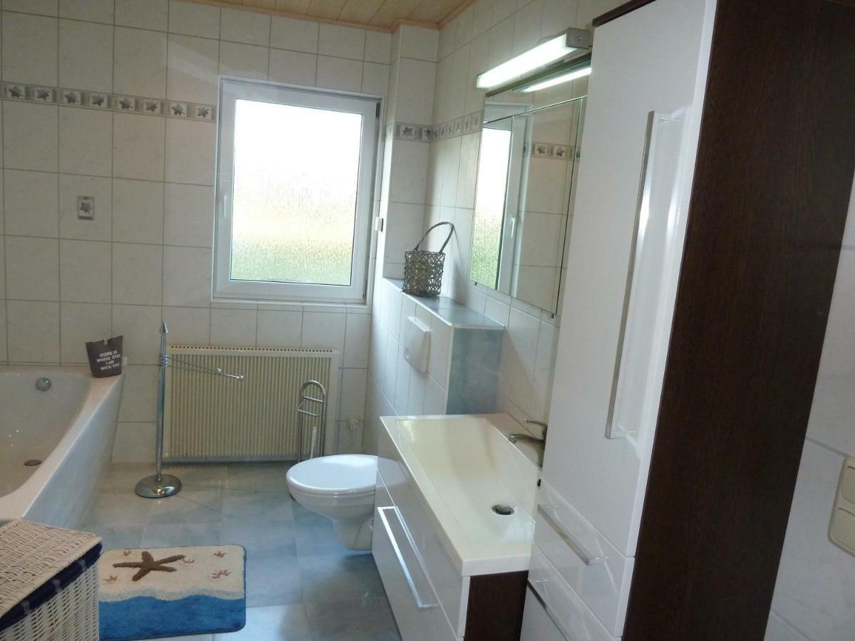 Pruchten Romantisches Ferienhaus Boddenblick Mit Sauna מראה חיצוני תמונה